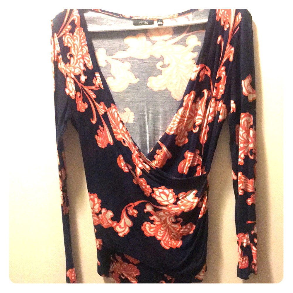 Long sleeve floral shirt